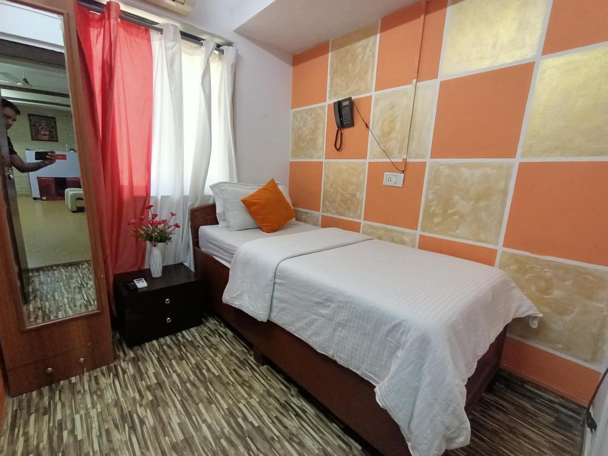 Kalpataru Hometel مومباي المظهر الخارجي الصورة